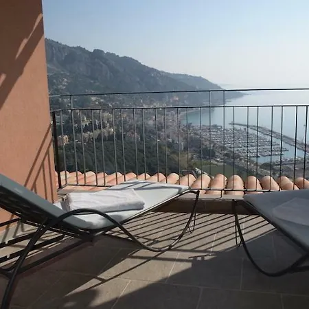 Les Citronniers D'azur Vila *